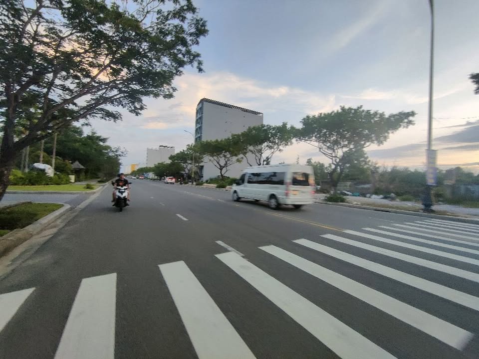 Đất biệt thự liền kề mặt tiền biển Võ Nguyên Giáp 310m² giá 28 tỷ - Vị trí đắc địa ngay trung tâm Ngũ Hành Sơn!