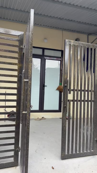 Nhà cho thuê tại Đường Lâm, Sơn Tây - Phòng rộng rãi, giá 1.5 triệu/tháng!