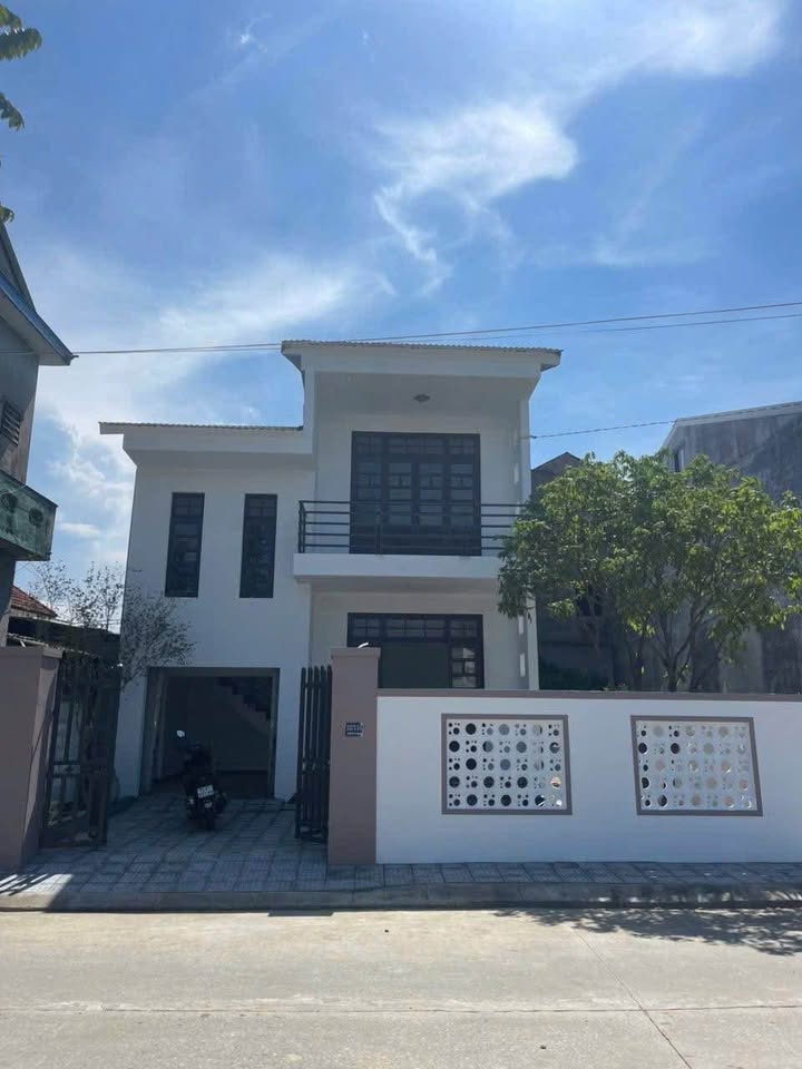 Nhà mặt tiền Xuân Phú, Huế 198m² giá 7.9 tỷ - Cơ hội đầu tư tuyệt vời!