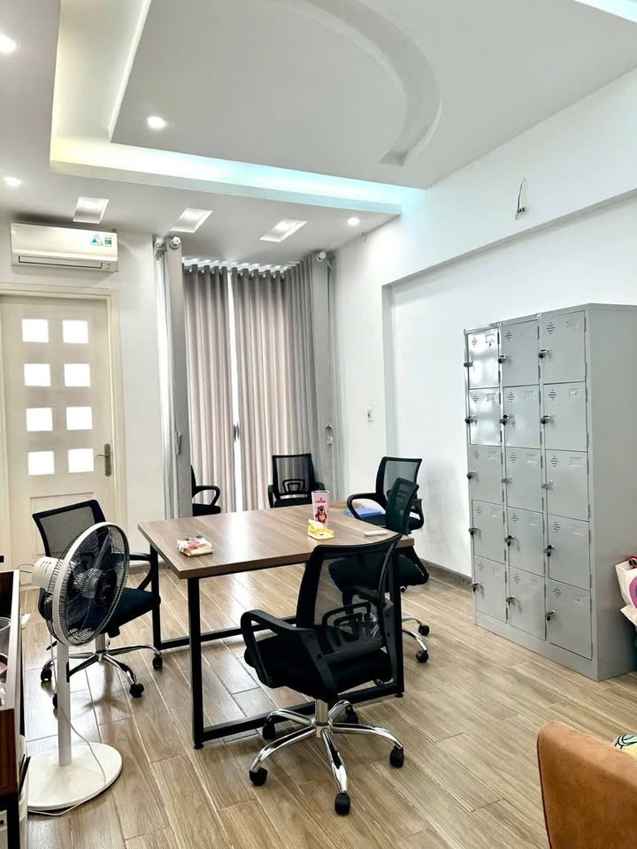 Cho thuê văn phòng 1 tầng tại Bến xe Bắc Giang - Giá 3 triệu, nội thất đầy đủ!