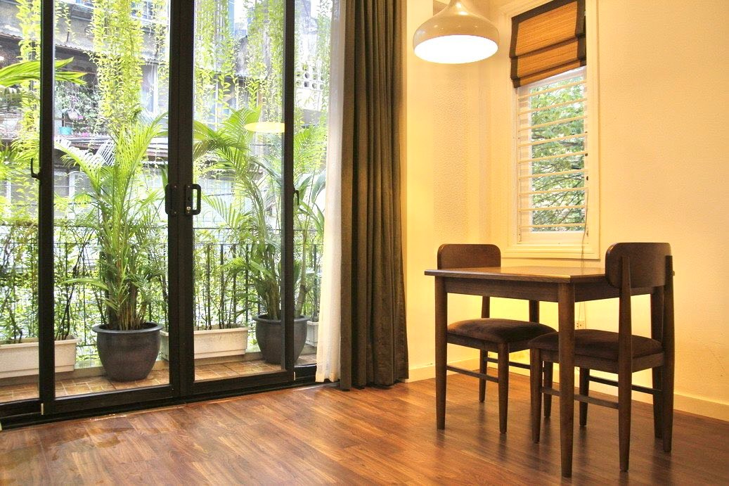 Căn hộ cho thuê Đống Đa 60m² - Full nội thất, ô tô đỗ cửa!