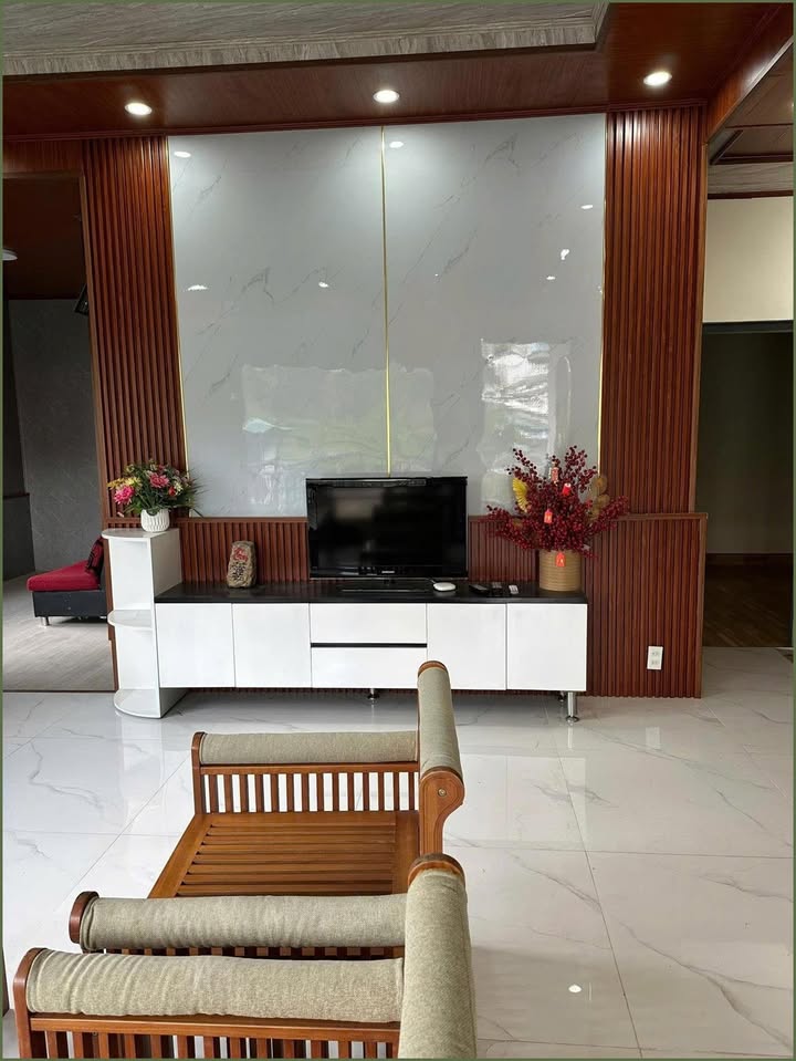 Nhà nguyên căn 4 PN đường Hà Huy Tập, Đà Lạt - Chỉ 10 triệu/tháng!