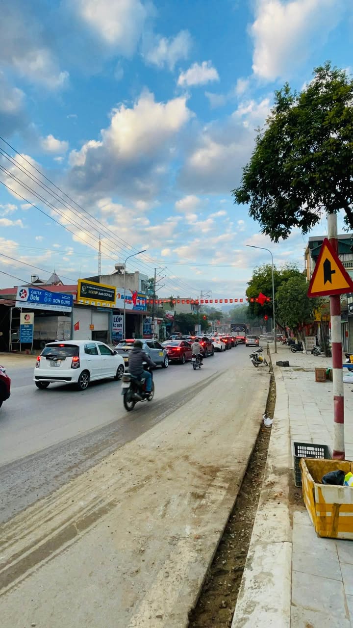 Lô đất kinh doanh mặt Quốc lộ 6, phường Quyết Thắng, 75m² giá 1 tỷ - Đầu tư sinh lời ngay!