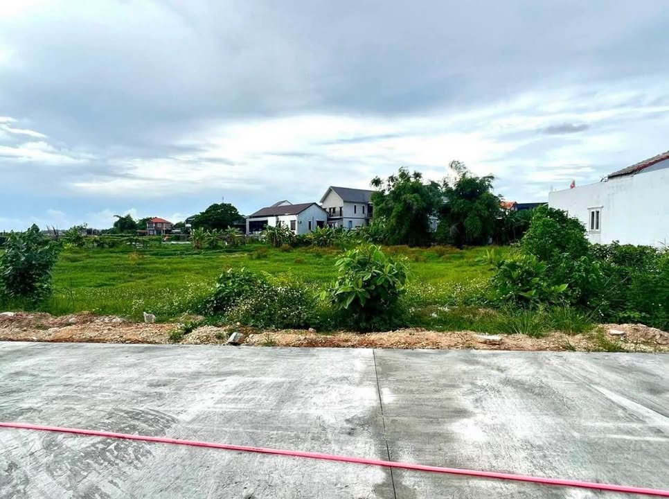 Đất nền khu quy hoạch Phú Hải, Thuận An, 180m² - Sổ hồng chính chủ, vị trí đắc địa!