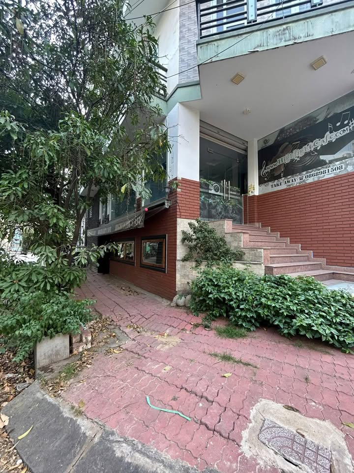 Cho thuê mặt bằng góc 2 mặt tiền Đặng Thùy Trâm, Bình Thạnh 40m² - Kinh doanh tự do ngay Đại học Văn Lang!