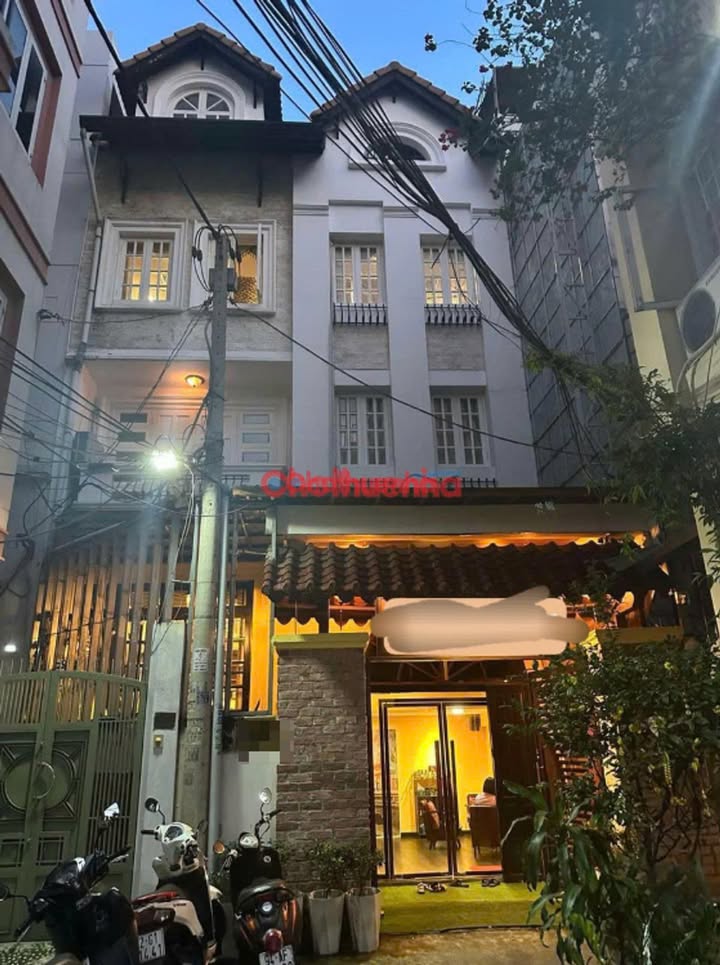 Nhà phố cho thuê hẻm xe hơi Võ Thị Sáu, Quận 3 - 105m² giá 55 triệu/tháng - Thương lượng chính chủ!