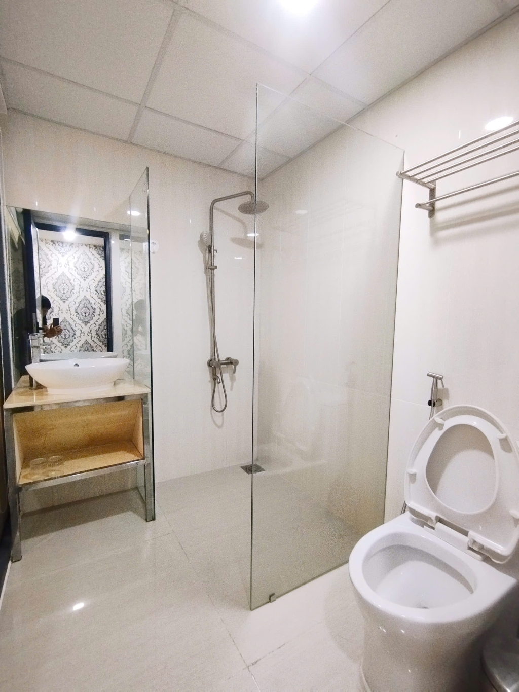 Cho thuê phòng 30m² tại 72 Hoàng Văn Thụ, Nha Trang - Giá chỉ 4.5 triệu, view đẹp!