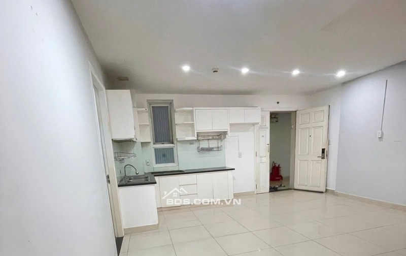 Căn hộ Bảy Hiền Tower Tân Bình 100m² giá 12 triệu - Nhà mới sẵn sàng vào ở!