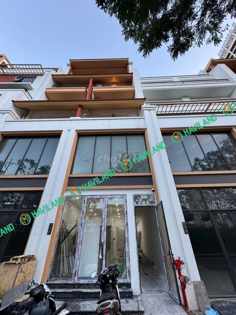 Văn phòng cho thuê tại Sun Cosmo Đà Nẵng 45m² - Vị trí đắc địa gần cầu Trần Thị Lý