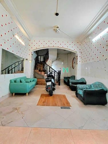 Nhà mặt tiền 8m Đ. Nguyễn Phi Khanh, Quận 1, 34m² giá 16.2 tỷ - Kinh doanh đỉnh cao!