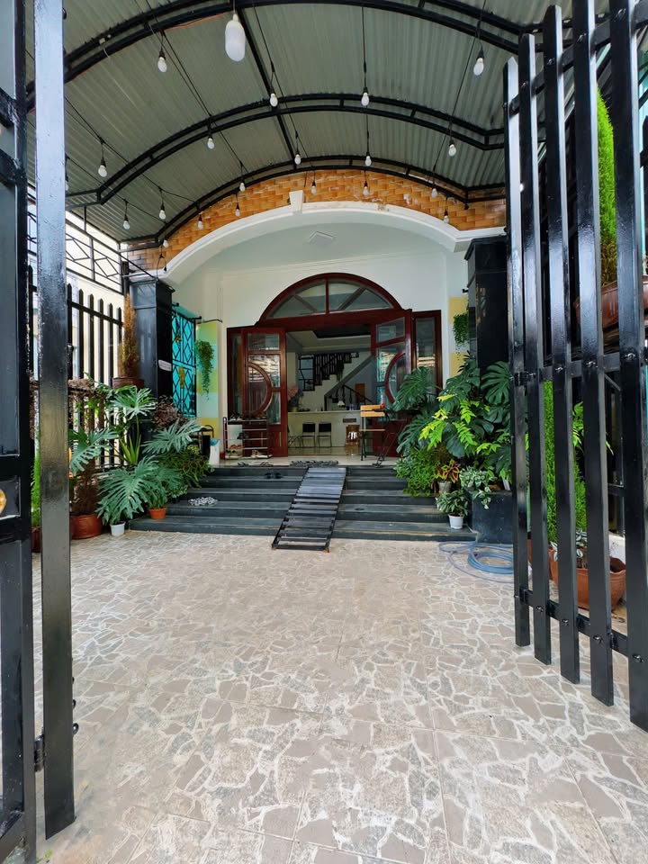 Nhà nguyên căn phường Cam Ly Đà Lạt 5 phòng ngủ giá 13 triệu - Thích hợp cho hộ gia đình và kinh doanh