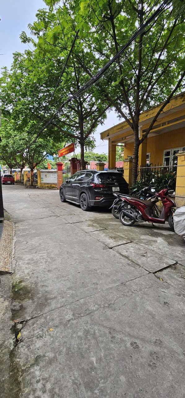 Nhà 5 tầng Văn Điển - Thanh Trì 55m² giá 9 tỷ - Ô tô đỗ cửa, tiện ích đầy đủ!