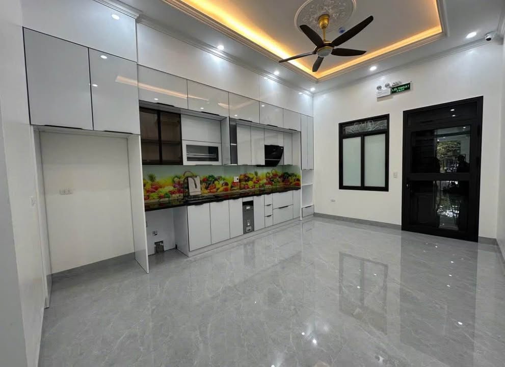 Nhà cho thuê 8 phòng Võ Cường Bắc Ninh - Giá 60 triệu/tháng, sẵn sàng vào ở!