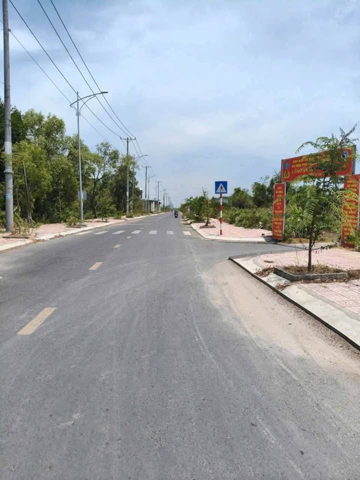 Đất nền Tập Đoàn 7, Nhà Mát, Bạc Liêu 205m² giá 899 triệu - Thích hợp xây nhà vườn!