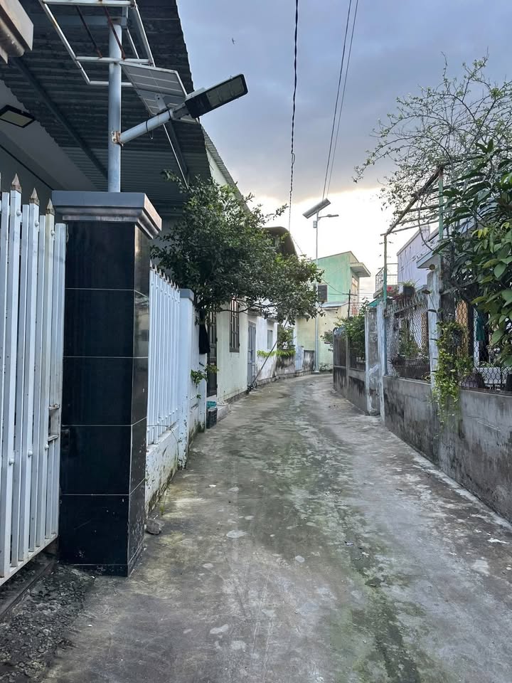 Nhà phố Cam Linh, Cam Ranh 45m² giá 1.3 tỷ - Hạ giá nhanh trong tuần!