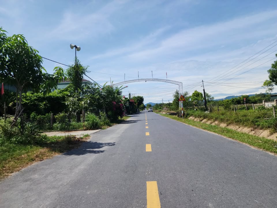 Đất nền Thôn Trửa, xã Việt Tiến 201m² giá 2.4 tỷ - Đầu tư sinh lời ngay!