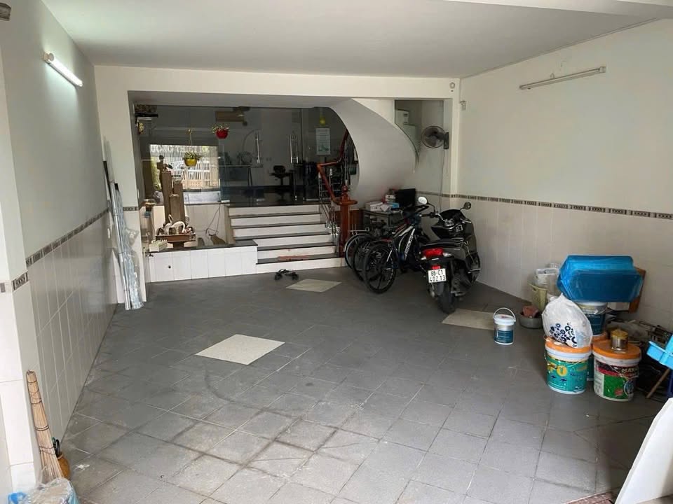 Nhà Lầu Mặt Tiền Kinh Doanh Đường Nhựa Phường Xuân An Phan Thiết 100m² giá 7 tỷ - Cơ hội đầu tư sinh lời!