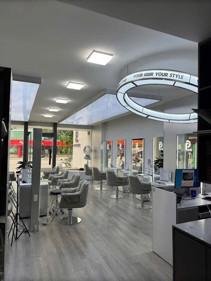 Nhà FrontHouse 4 tầng tại trung tâm Hải Châu, Đà Nẵng - Giá 56 tỷ, vị trí vàng!