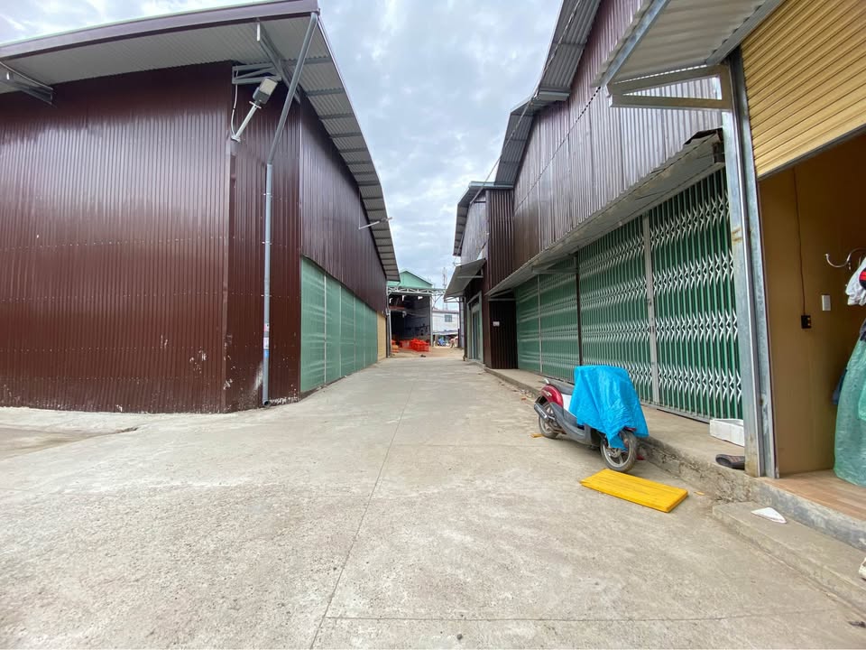 Nhà bán Đà Lạt 95m² giá 2.79 tỷ - Ngay chợ phường 7, tiện ích đầy đủ!