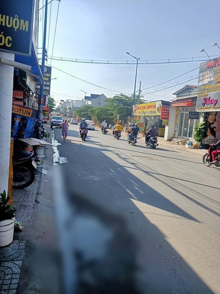 Mặt tiền kinh doanh đường Trương Thị Hoa, quận 12, 60m², giá 4.6 tỷ - Cơ hội đầu tư hấp dẫn!