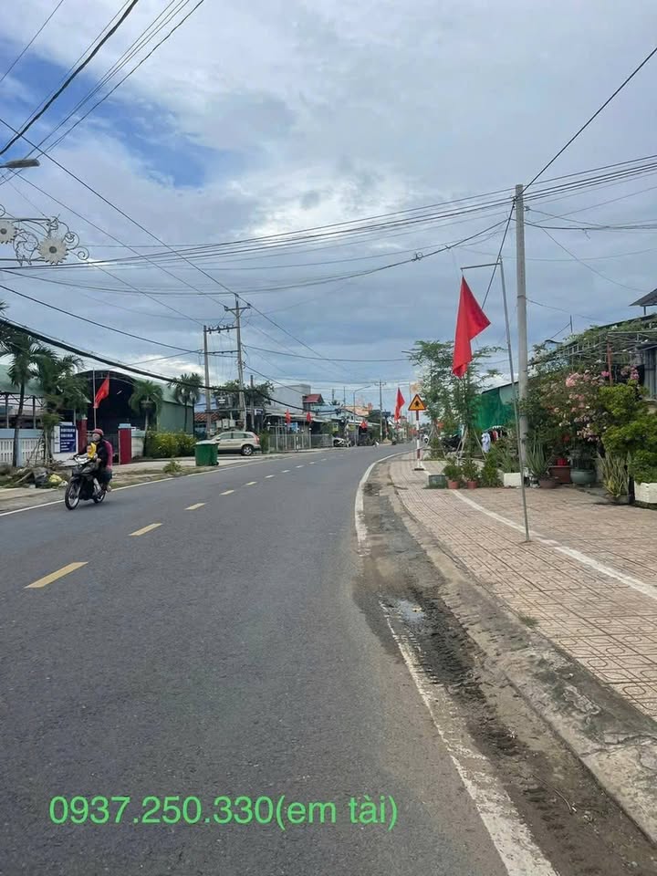 Nhà cấp 4 Chợ Gạo 94.56m² giá chỉ 5 tỷ - Pháp lý rõ ràng, hạ giá bán gấp!