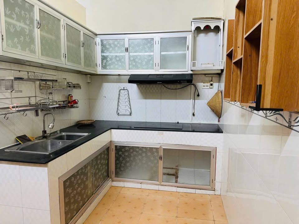 Nhà 1 trệt 1 lầu đường Phạm Ngũ Lão, Cà Mau 60.9m² giá 2 tỷ - Tặng nội thất đầy đủ!