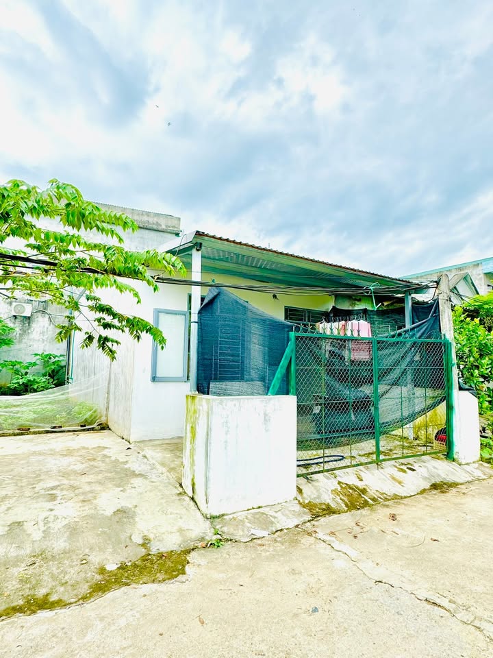 Nhà cấp 4 Yên Sơn 60m² giá thỏa thuận - Gần quốc lộ, tiện di chuyển!