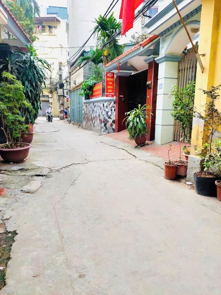 Nhà FrontHouse Hoa Lâm Long Biên 130m² giá 15,9 tỷ - Tiềm năng đầu tư cao!