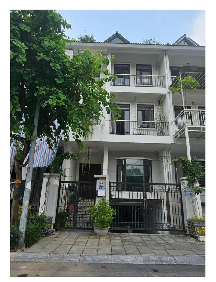 Cho thuê nhà mặt phố Tú Mỡ, Trung Hòa, Cầu Giấy - Diện tích 98m², giá thỏa thuận!