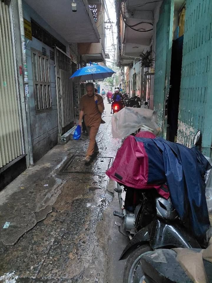 Nhà phố Quận 6 56m² giá 3 tỷ - Hướng Nam, gần Chợ Lớn sầm uất!