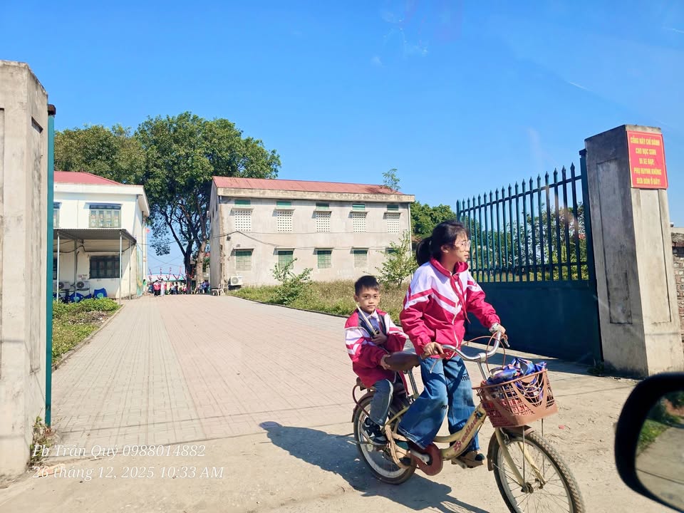 Lô đất Cổng trường tiểu học Danh Thắng, Hiệp Hòa 126m² giá 1 tỷ - Đầu tư an toàn trước lạm phát!