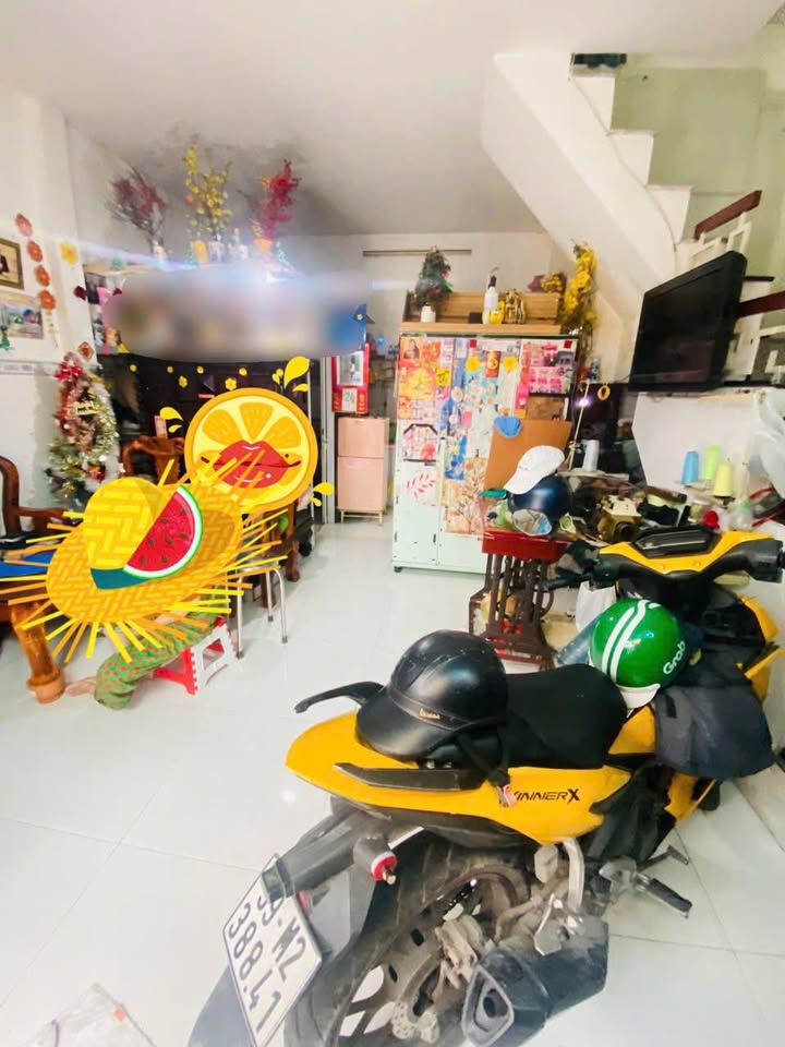 Nhà riêng 30m² tại Chợ Sơn Kỳ, Tân Phú chỉ 3.55 tỷ - Cơ hội sở hữu ngay!