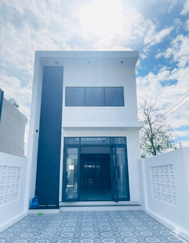 Nhà phố 140m² tại Tân Thông Hội, Củ Chi - Thiết kế hiện đại, giá 3.7 tỷ!