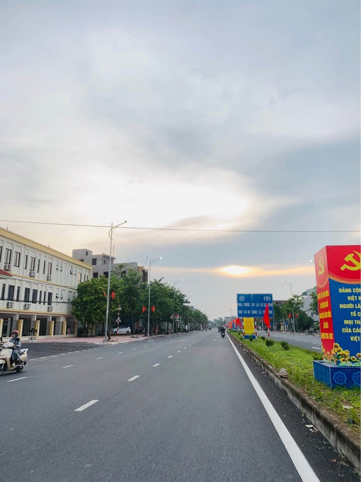 Đất dịch vụ Lại Yên, Hoài Đức 62m² giá 8 tỷ - Đất vàng dễ đầu tư!