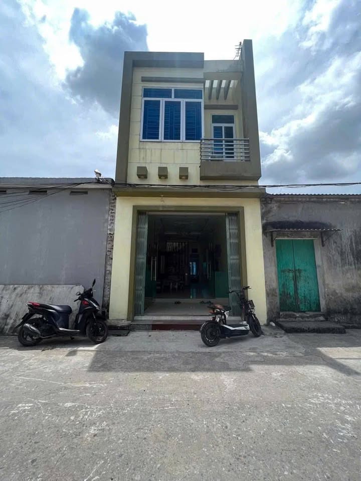 Nhà 2 tầng Nam Giang, 64m² - Giá thỏa thuận - Sẵn sàng vào ở ngay!