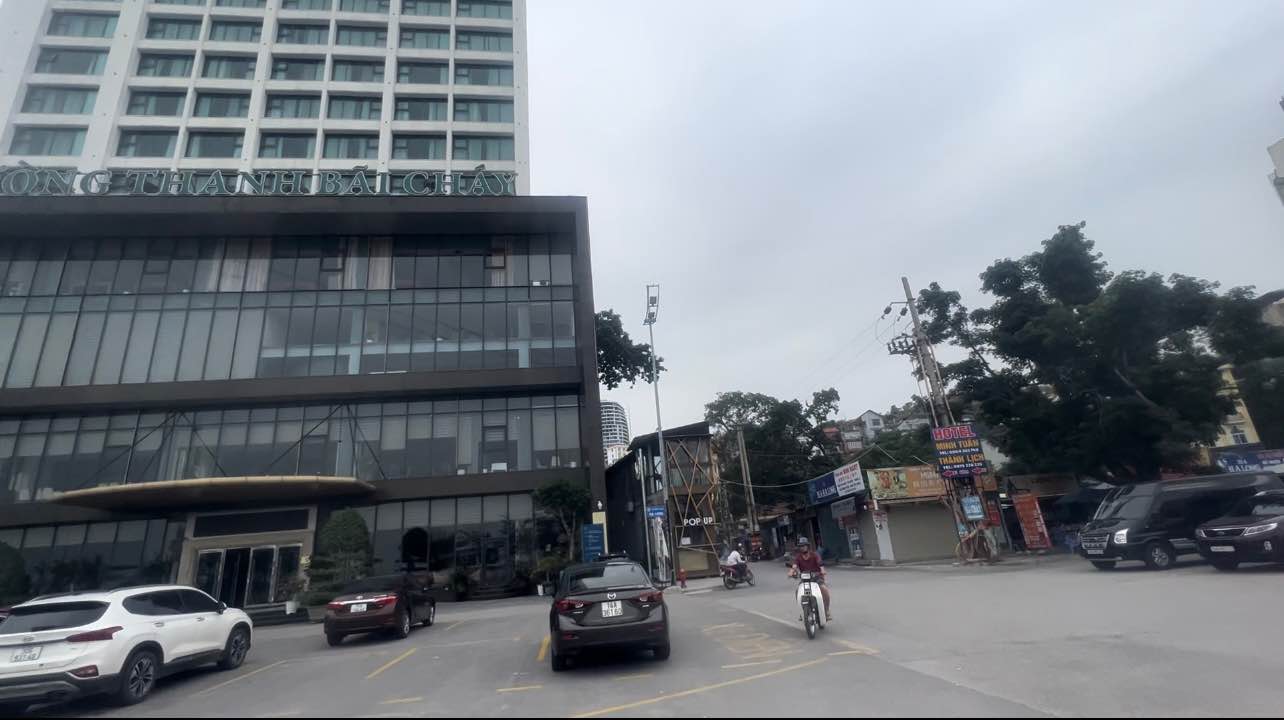 Đất nền Bãi Cháy Hạ Long 70m² giá 1.4 tỷ - Sổ đỏ chính chủ, ô tô vào tận nơi!