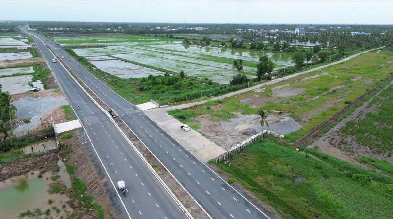 Đất mặt tiền đường 3/2 Rạch Giá 1760m² giá 5 tỷ - Cơ hội đầu tư hấp dẫn!