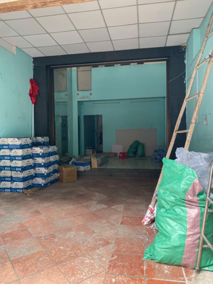 Cho thuê mặt tiền đường Điện Biên Phủ, Quận 10, diện tích 48m² - Kinh doanh tự do, giá 13 triệu!