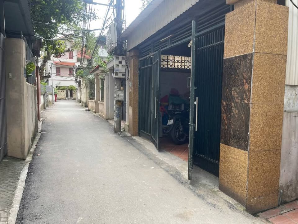 Nhà phố An Dương Vương, Tây Hồ 129m² - Thiết kế 4 tầng chắc chắn, ở ngay!