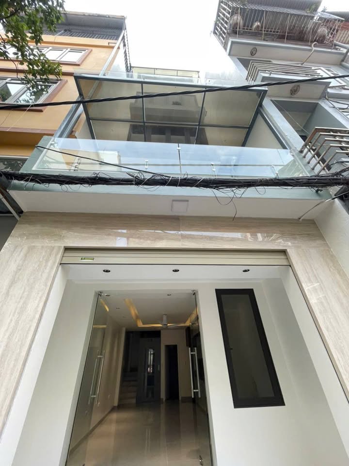 Nhà riêng Định Công, Hoàng Mai 45m² giá 10.3 tỷ - Thiết kế hiện đại, thang máy