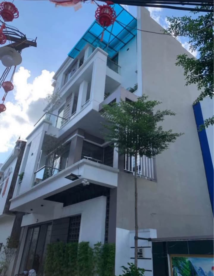 Biệt Thự 4 tầng Trần Quang Khải, Nam Định 80m² - Thiết kế hiện đại, bể bơi sang trọng!