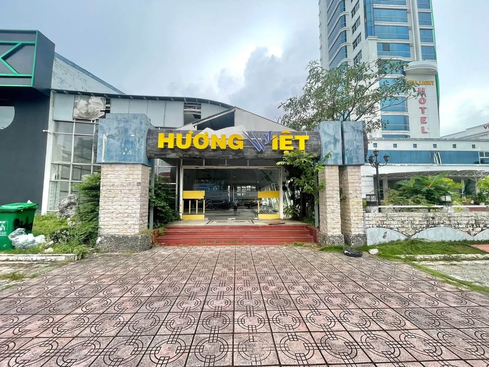 Cho thuê mặt bằng đường 3/2 Rạch Giá 220m² giá 50 triệu - Vị trí đắc địa ngay trung tâm!