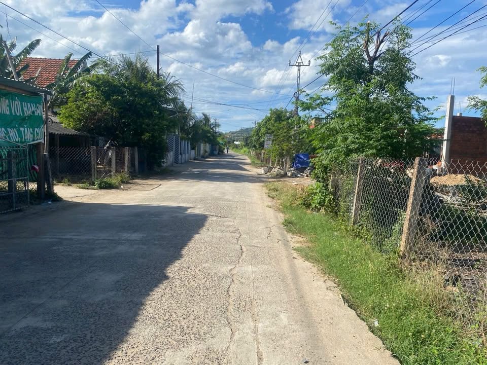 Đất nền An Ninh Tây, Tuy An 240m² giá thương lượng - Cơ hội đầu tư tuyệt vời!