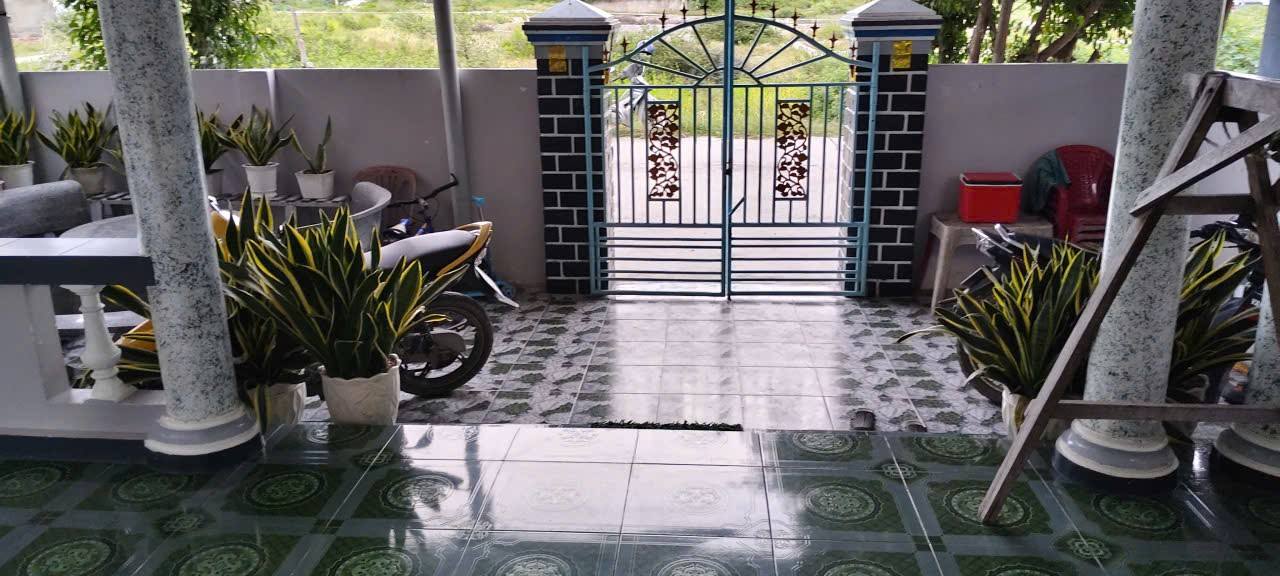 Nhà biển Dốc Lết Ninh Hòa 216m² giá 6.048 tỷ - Gần bãi tắm khoáng!