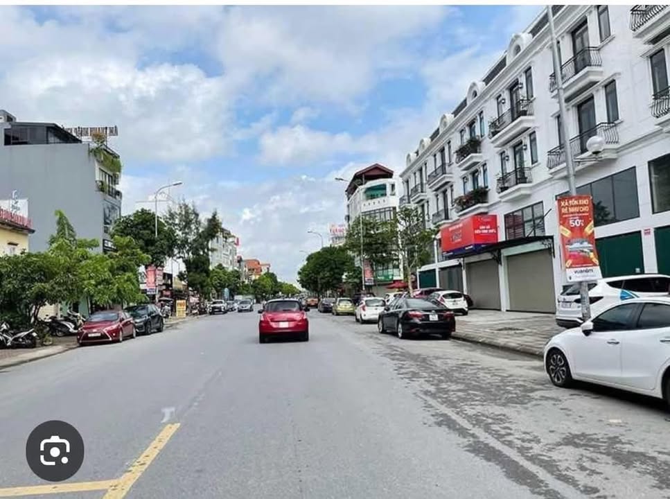 Shophouse Sông Hồng Trâu Quỳ 90m² giá 21 tỷ - Kinh doanh đỉnh cao!