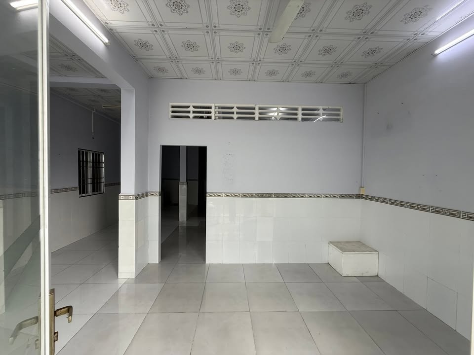 Nhà phố Sa Đéc 76m² giá 2.8 tỷ - Chính chủ bán gấp, thuận tiện kinh doanh!