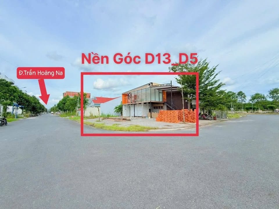 Đất nền góc D13 và D5 KDC Hồng Loan 96m² giá 5.35 tỷ - Vị trí đắc địa kết nối thuận lợi!