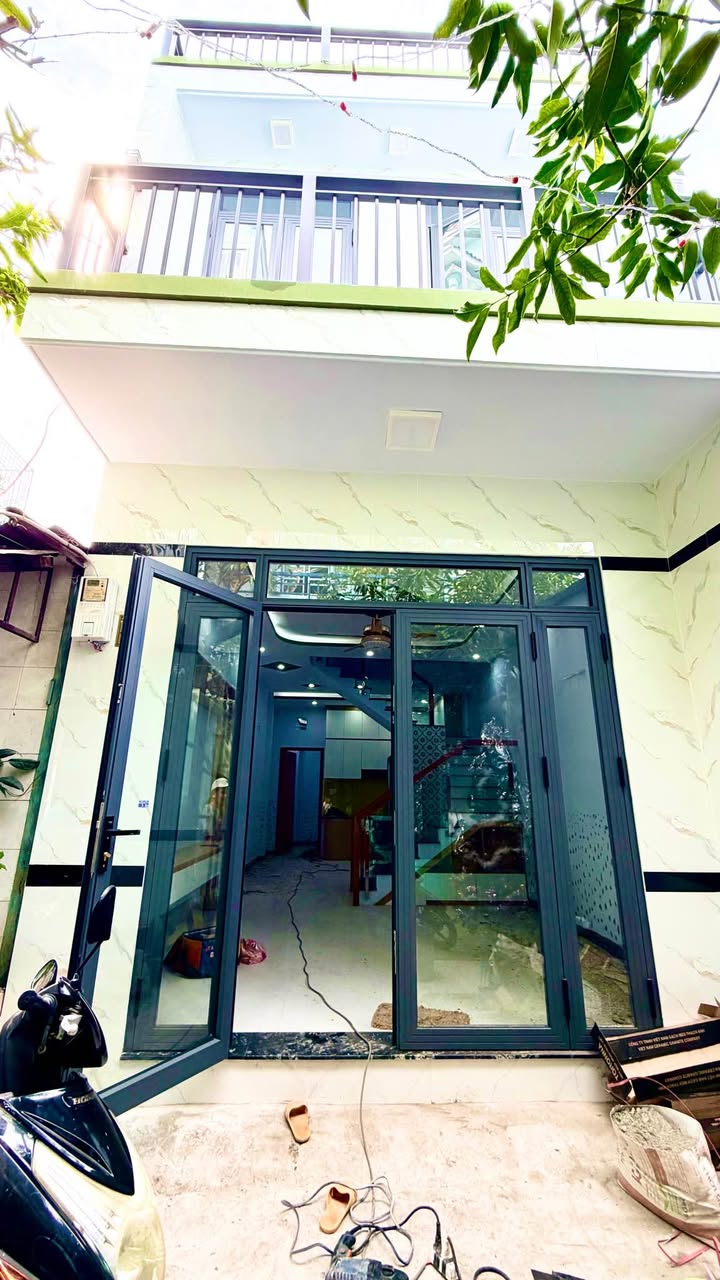 Nhà phố quận Bình Tân 44m² giá 4.05 tỷ - Sổ hồng riêng, chính chủ!