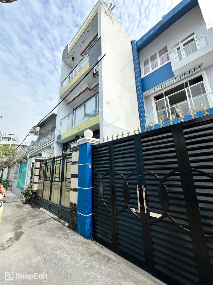 Nhà phố Phú Thuận, Q7, 60m², giá 6.2 tỷ - Sẵn sàng vào ở ngay!