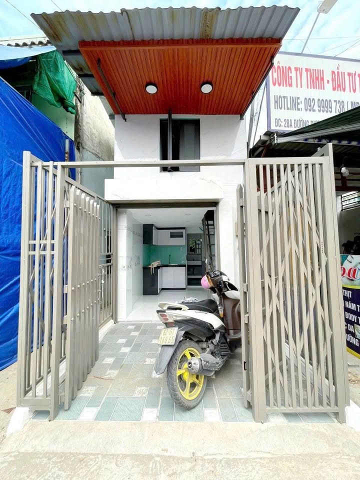 Nhà mặt tiền Dương Công Khi Hóc Môn 21m² giá 750 triệu - Kinh doanh đa ngành ngay!